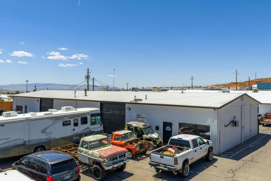 More Photos Of 511 N 1300 E, St George Warehouse For Sale
