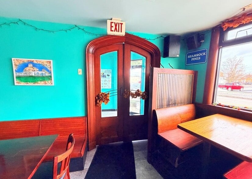 More Photos Of 1305 Abbott Rd, Buffalo Restaurant For Sale