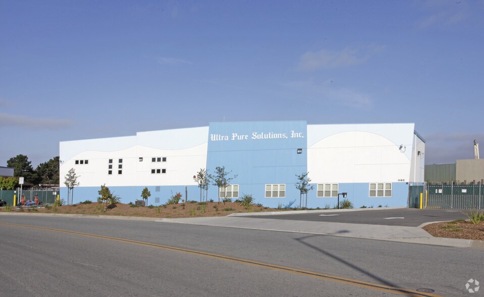 More Photos Of 11160 Commercial Pky, Castroville Warehouse For Lease