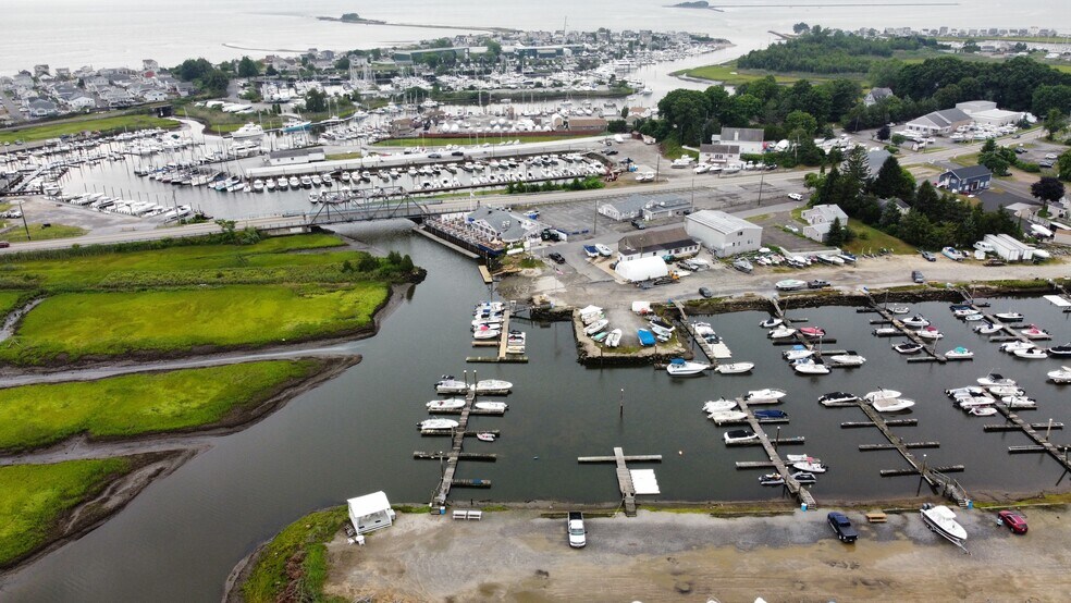 More Photos Of 54 Old Boston Post Rd, Westbrook Marina For Sale