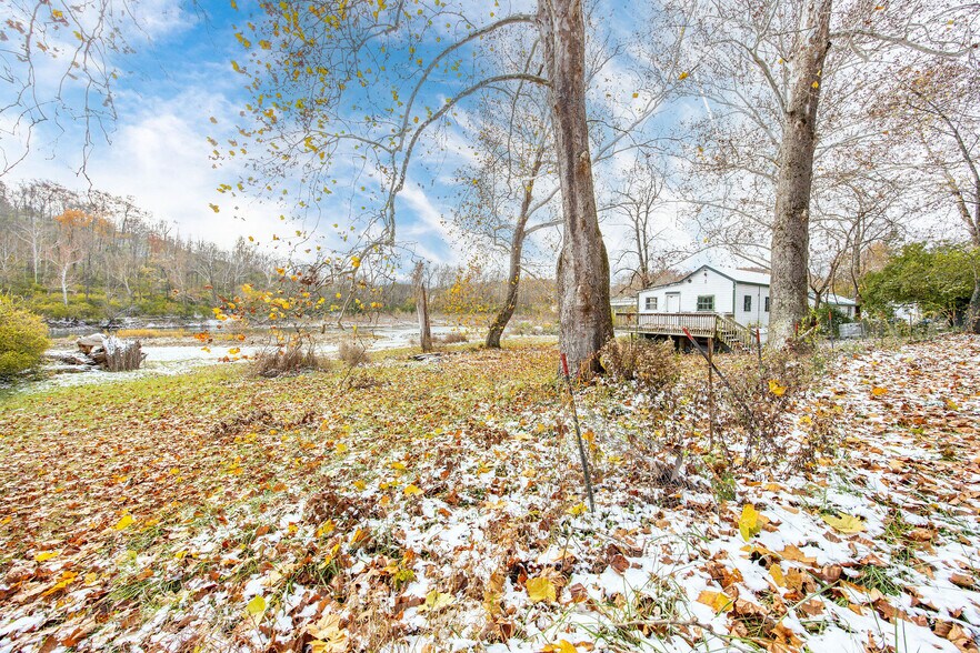 More Photos Of 6879 River Rd, Harrison Specialty For Sale