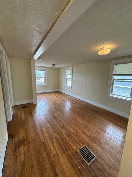 More Photos Of 2345 Cedar St, Holt Apartments For Sale