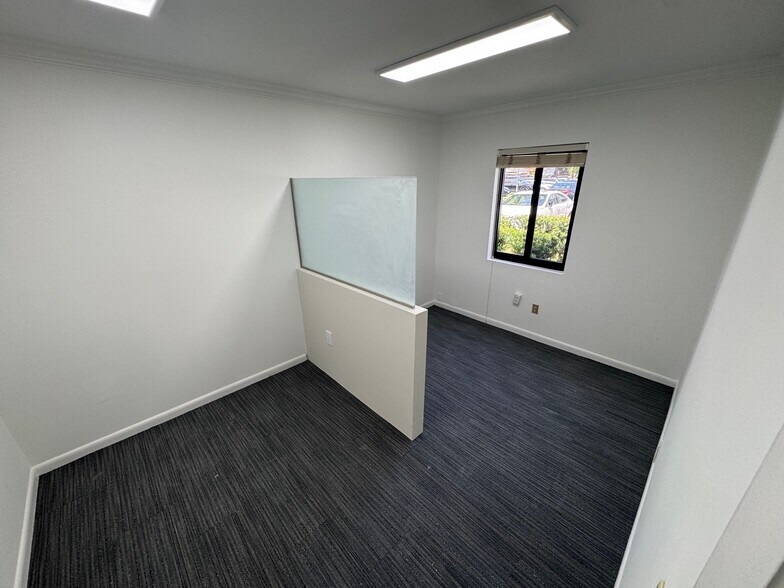 More Photos Of 7250 SW 39th Ter, Miami Office For Lease
