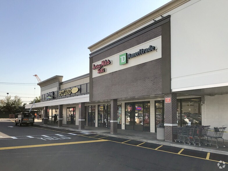More Photos Of 2700-2754 Hylan Blvd, Staten Island Freestanding For Lease