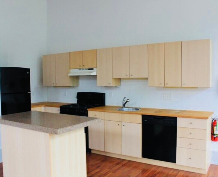 More Photos Of 6136 Magnolia Ave, Pennsauken Apartments For Sale