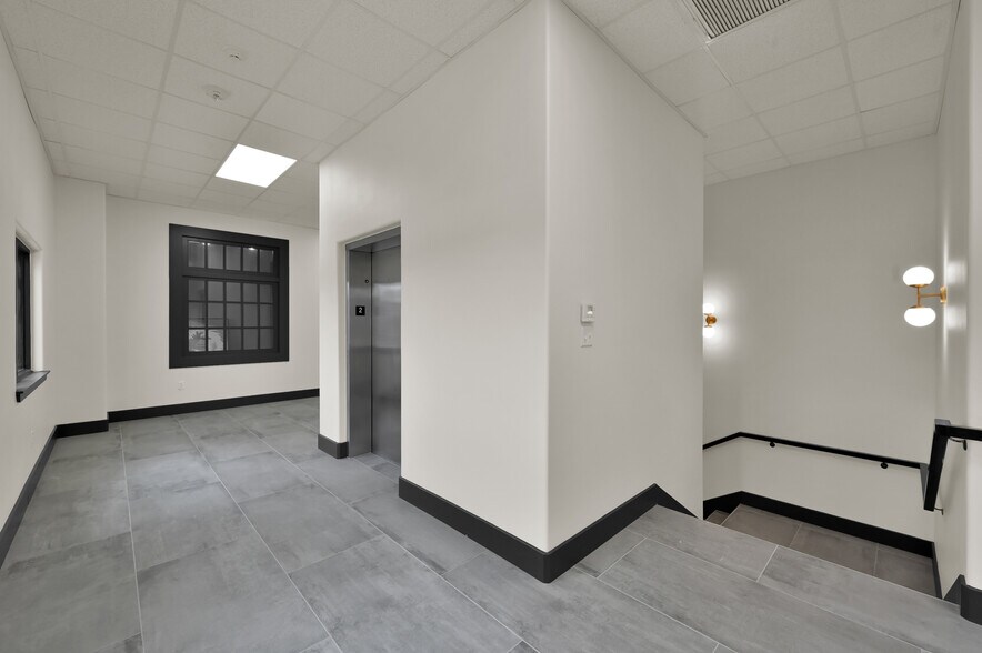 More Photos Of 23923 Gosling Rd, Spring Unknown For Lease