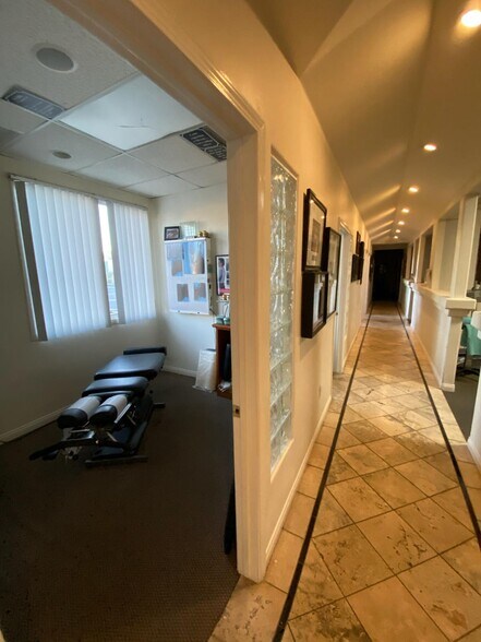 More Photos Of 1325-1337 E Thousand Oaks Blvd, Thousand Oaks Coworking Space