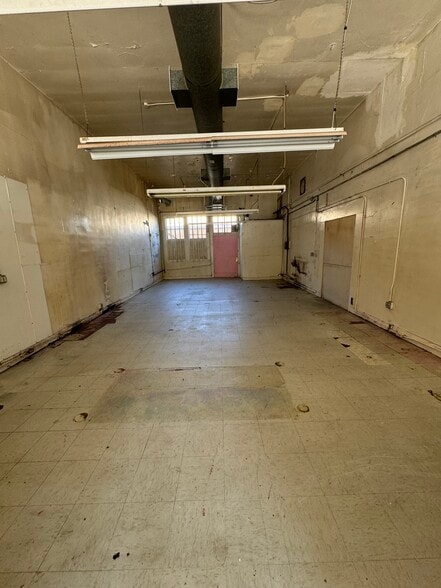 More Photos Of 629-639 S B St, San Mateo Storefront For Lease