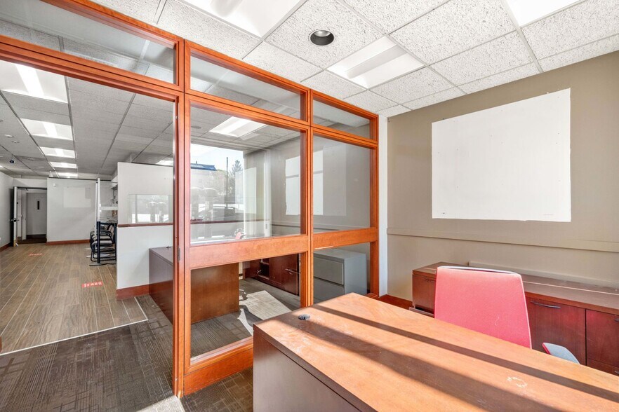 More Photos Of 1847-1855 Massachusetts Ave, Cambridge General Retail For Sale