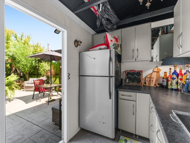 More Photos Of 9 Park St, Chatham Storefront For Sale