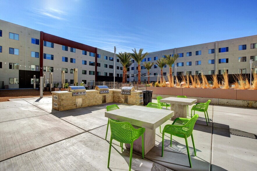 More Photos Of 1055 E Tropicana Ave, Las Vegas Apartments For Lease