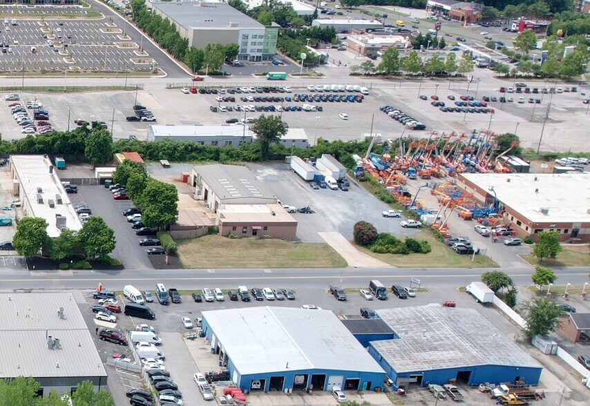 More Photos Of 113 Holsum Way, Glen Burnie Land For Lease