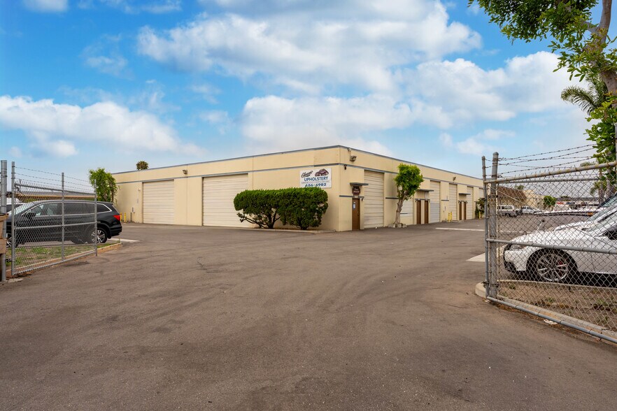 More Photos Of 1222-1230 Saviers Rd, Oxnard Warehouse For Sale