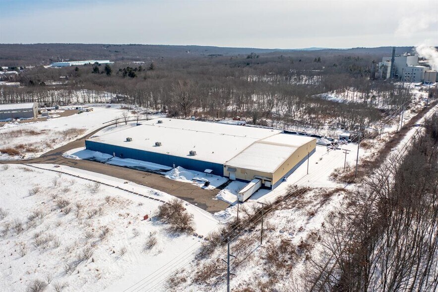 More Photos Of 55 Lathrop Road Ext, Plainfield Manufacturing For Sale