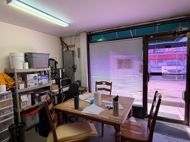 More Photos Of 8851 Beckwith Rd, Richmond Light Manufacturing For Sale