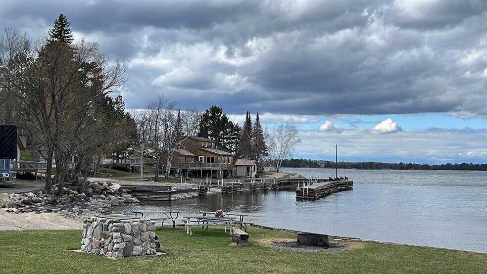 More Photos Of 9978 Gappa Rd, Kabetogama Hotel For Sale