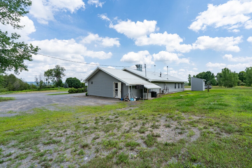 More Photos Of 5145 State Route 12, Glenfield Restaurant For Sale