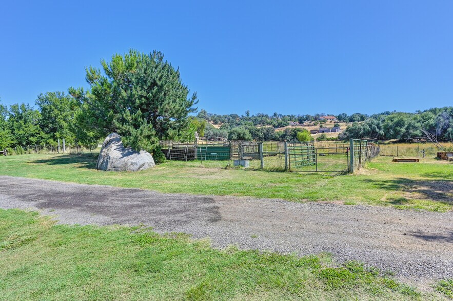 More Photos Of 1200 Gold Hill Rd, Newcastle Land For Sale