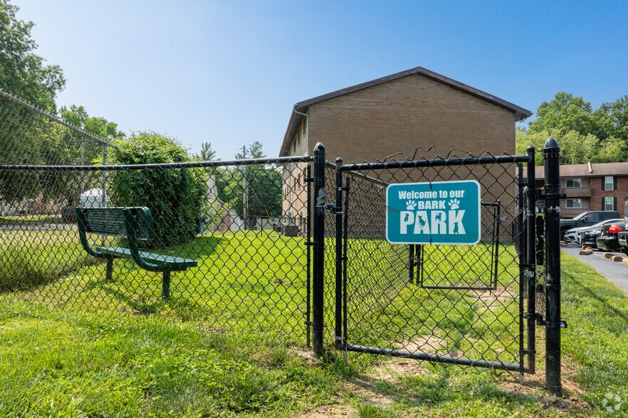More Photos Of 1151 Roger Ave, Swansea Apartments For Sale