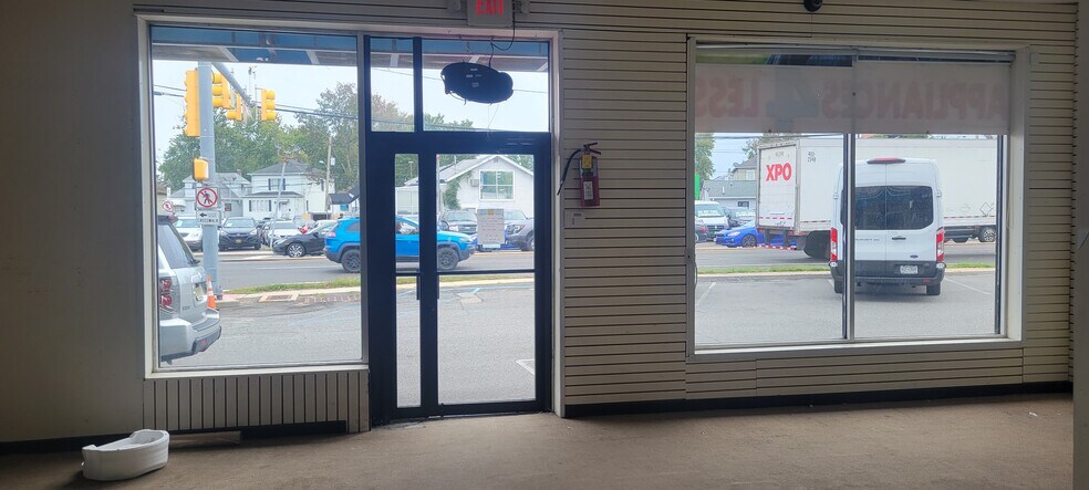 More Photos Of 400 US Highway 46 W, South Hackensack Freestanding For Lease