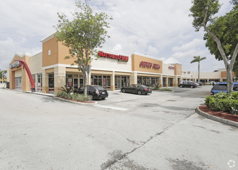 More Photos Of 16205 N Kendall Dr, Miami Unknown For Lease