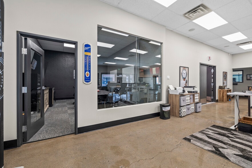 More Photos Of 324 Jefferson St, Fort Collins Warehouse For Lease