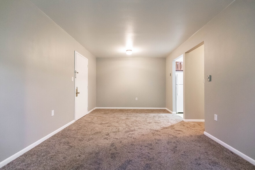 More Photos Of 827 Dornin St, Greensburg Apartments For Sale