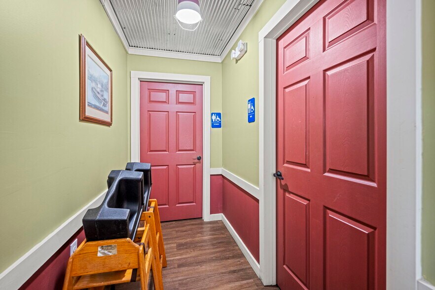 More Photos Of 4838 S Highway 379, Jamestown Restaurant For Sale