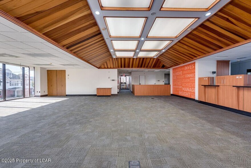 More Photos Of 14 N Main St, Plains Bank For Sale