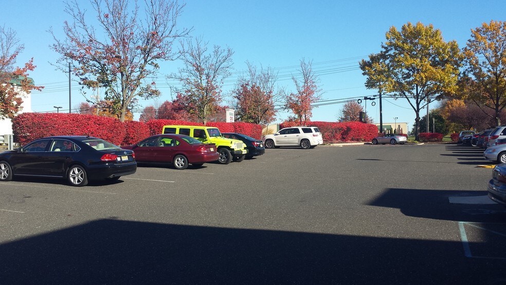 More Photos Of 204 Ark Rd, Mount Laurel Medical For Lease