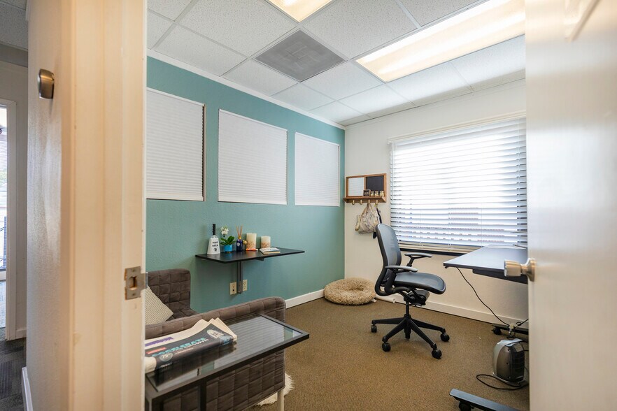 More Photos Of 2321 P St, Sacramento Office For Lease