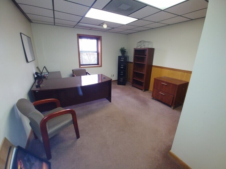 More Photos Of 198 George St, Beckley Research And Development For Sale