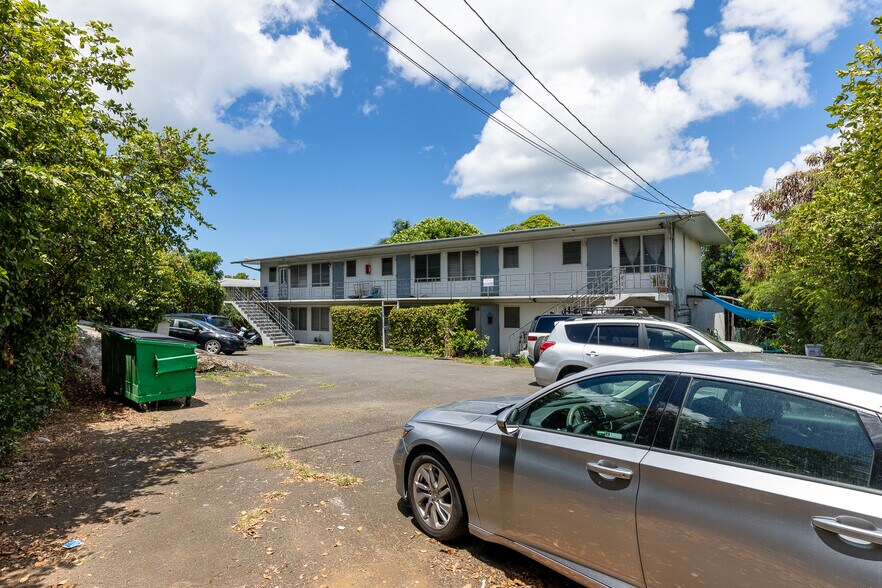 More Photos Of 1640 Lusitana St, Honolulu Apartments For Sale
