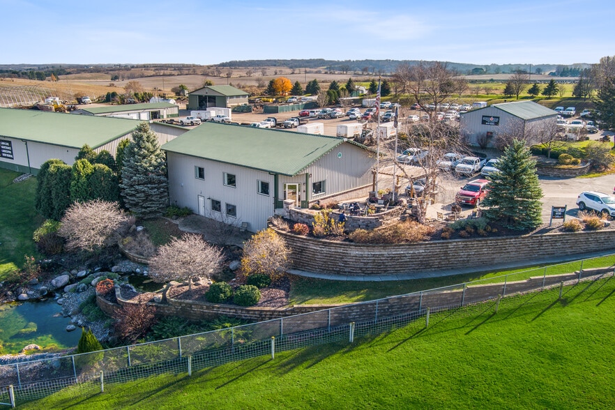 More Photos Of 2416 Spring Rose Rd, Verona Loft Creative Space For Sale