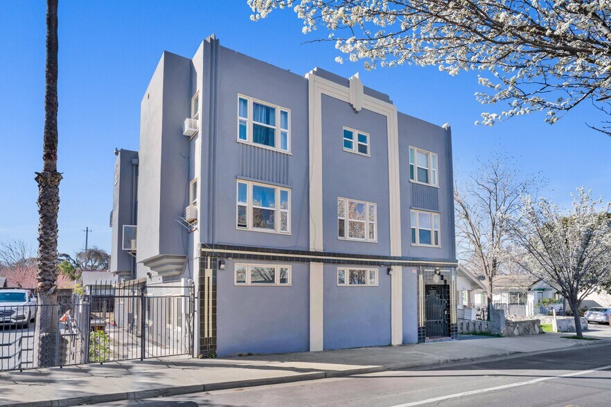 More Photos Of 25-45 W 10th St, Pittsburg Apartments For Sale