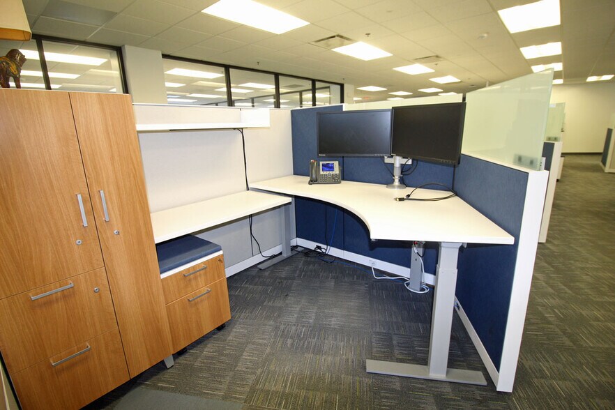 More Photos Of 3500 E Coliseum Blvd, Fort Wayne Office For Lease