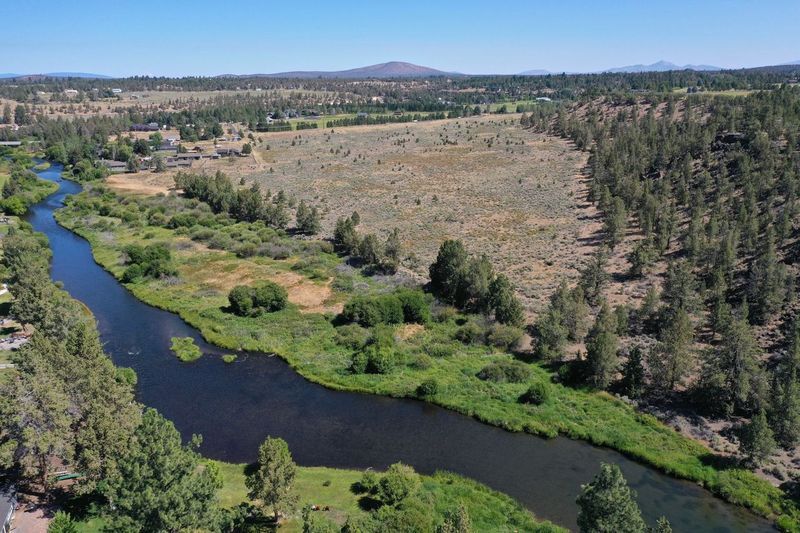 More Photos Of 19975 Tumalo Rd, Bend Land For Sale