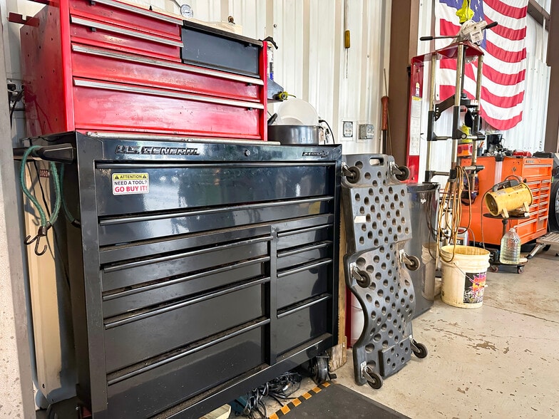 More Photos Of 875 N Cocoa Blvd, Cocoa Auto Dealership For Sale