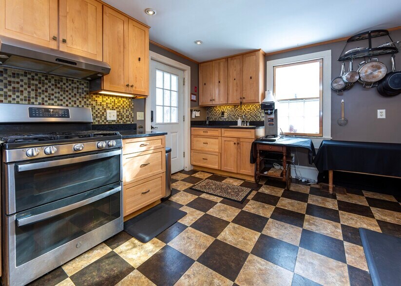 More Photos Of 715 State Highway 3, Bar Harbor Hospitality For Sale