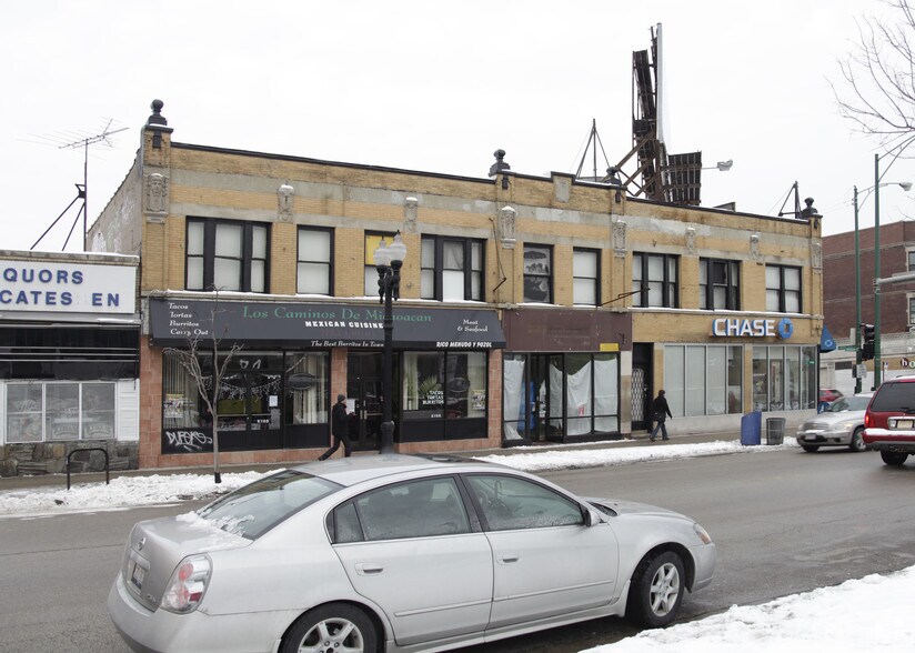 More Photos Of 3956 N Sheridan Rd, Chicago Bank For Lease