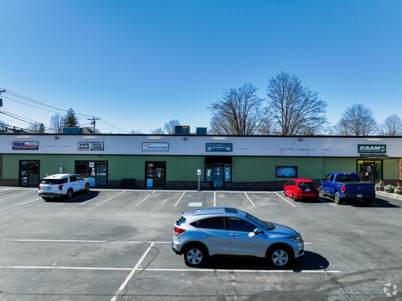 More Photos Of 112-114 Main St, Pepperell Storefront For Lease