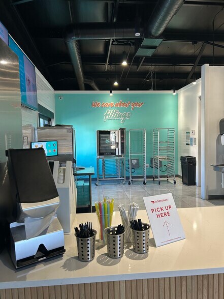 More Photos Of 3929 N Kickapoo Ave, Shawnee Freestanding For Lease