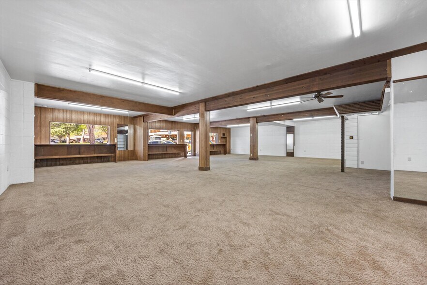 More Photos Of 16 Tobias St, Kernville Storefront Retail Residential For Sale
