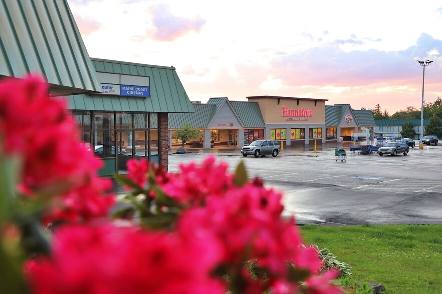 Primary Photo Of 225-265 High St, Ellsworth Unknown For Lease