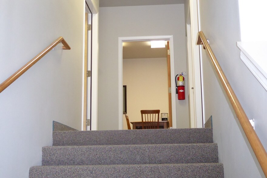 More Photos Of 132 E 5th St, Delta Office For Lease