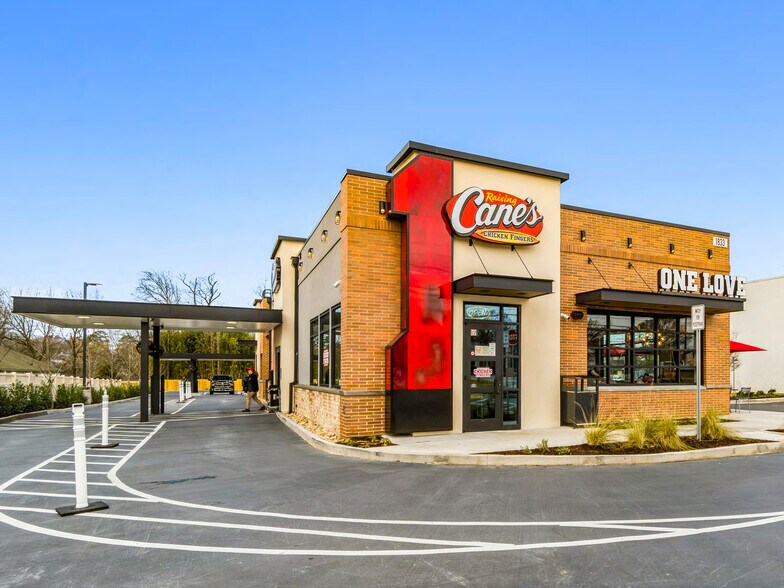 Primary Photo Of 1833 Gunbarrel Rd, Chattanooga Fast Food For Sale