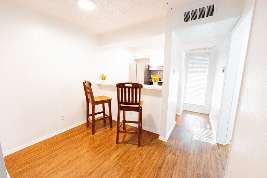 More Photos Of 2850 Clydedale Dr, Dallas Apartments For Sale