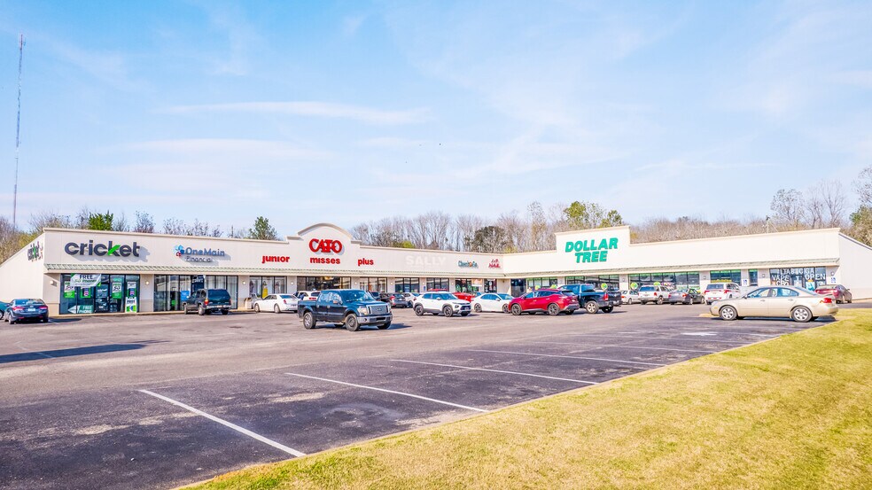 More Photos Of 2414 Kimble Ave, Selma General Retail For Sale