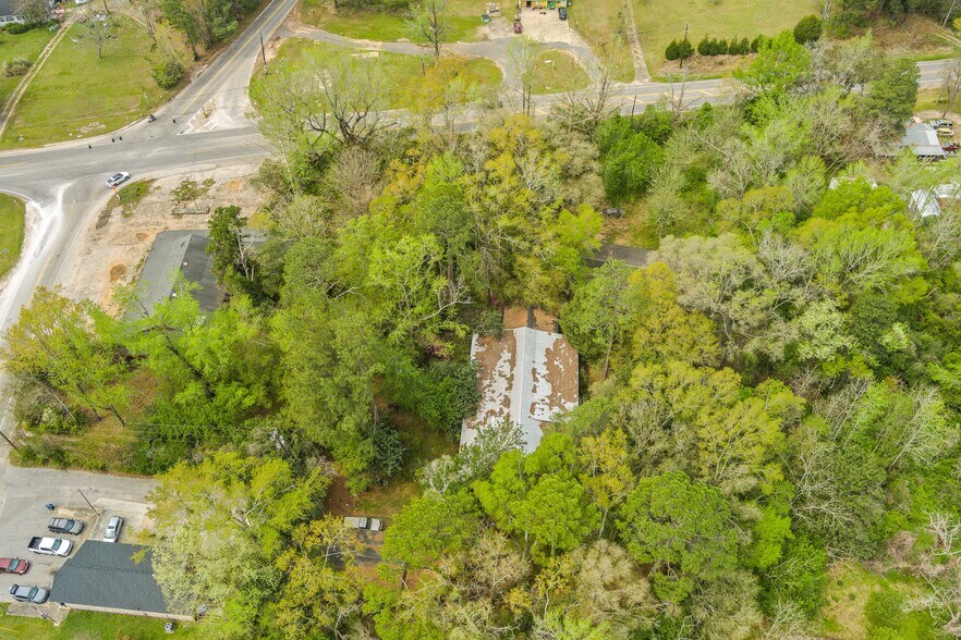 More Photos Of 11100 US-45, Chunchula Freestanding For Sale