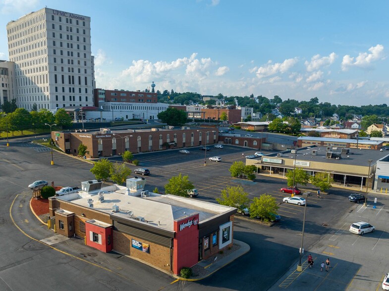 Primary Photo Of 615 Howard Ave, Altoona Medical For Sale